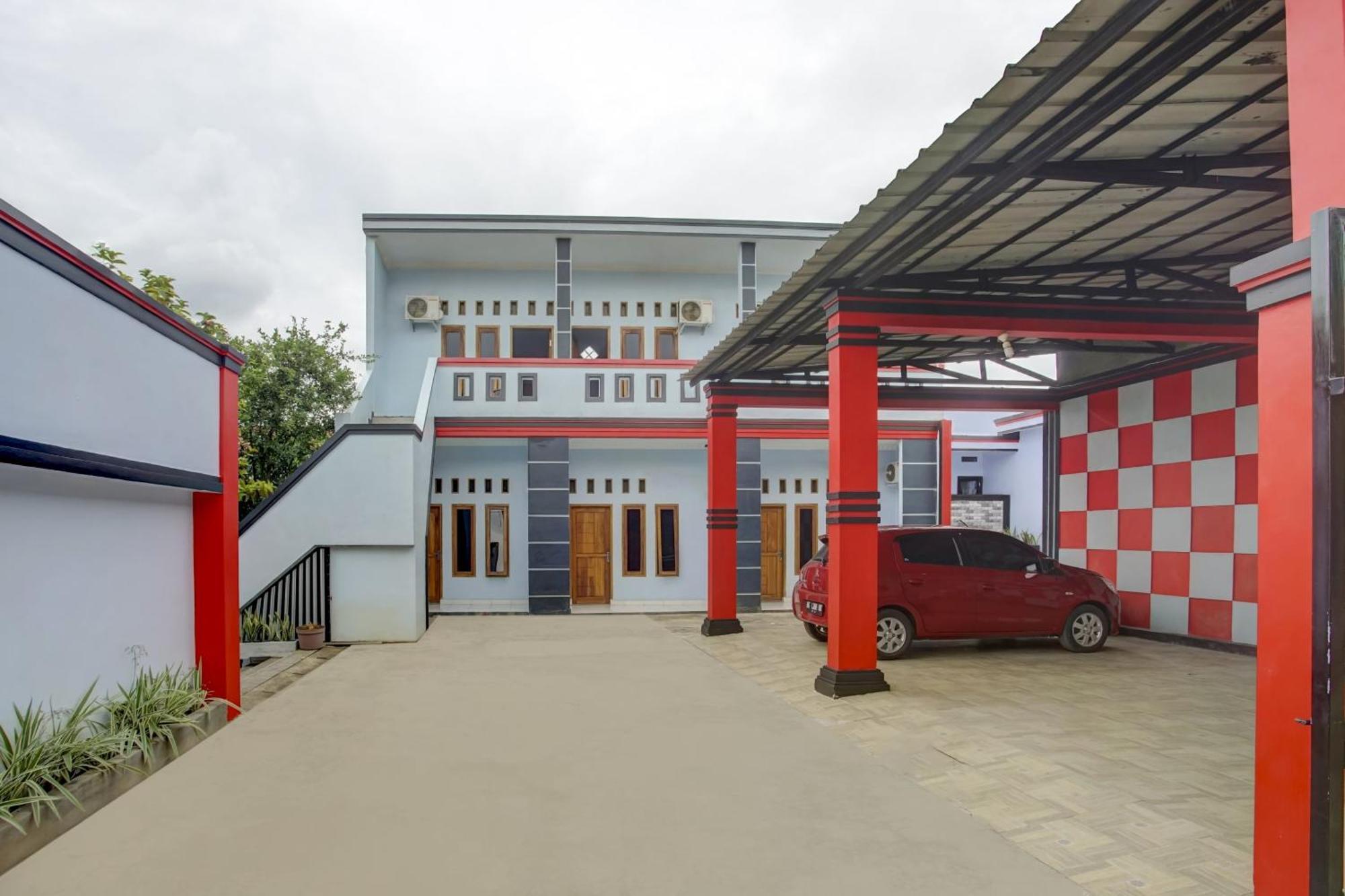Oyo Life 3982 Azka Homestay Syariah Bandar Lampung Exterior foto
